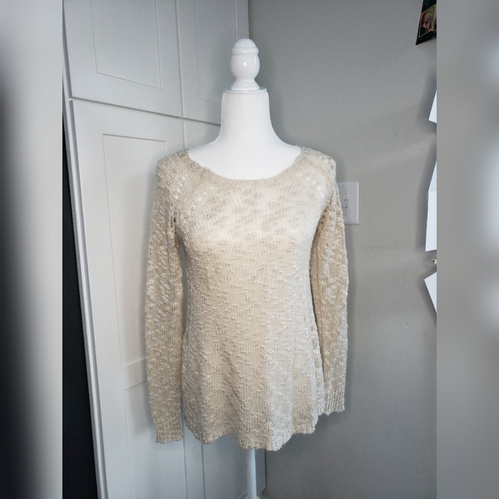 Mirumi Pull Over Sweater
